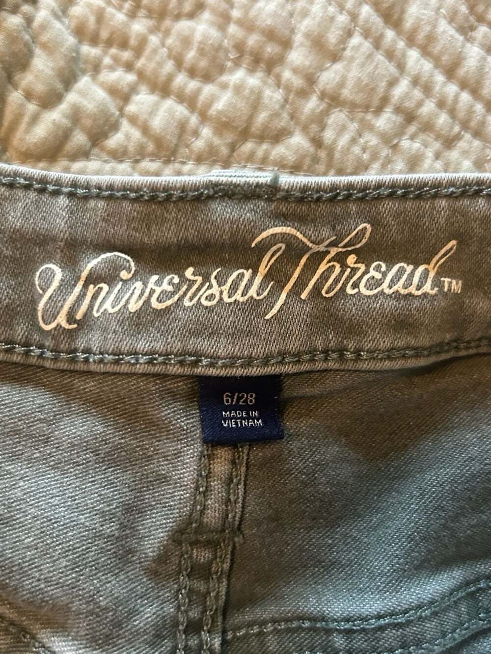 Universal Thread High Rise Midi Cuffed Denim Shorts - Picture 3 of 6